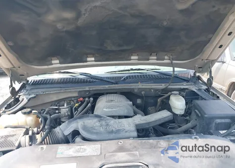 2005 Chevrolet Tahoe Z71 из США, поврежденный, VIN 1GNEC13T05R199179